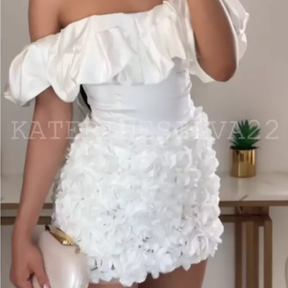 Zara floral tulle white mini skirt